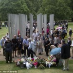 Permalink to 7/7 Memorial vandalised hours before 9th anniversary of attack Families of those killed in the 7/7 attacks on London nine years ago lay flowers on the memorial in Hyde Park