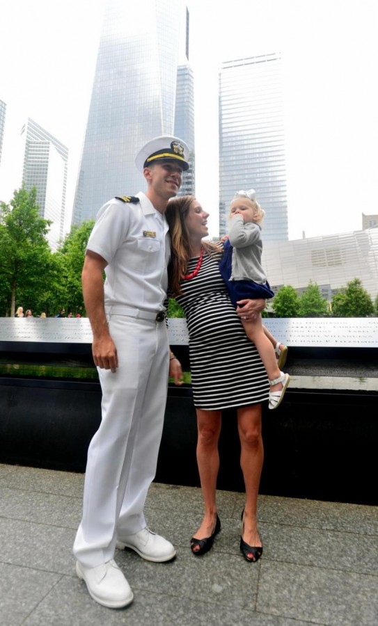 Navy Lt. Christopher Mikell and his family Aaron Showalter/NY Daily News 