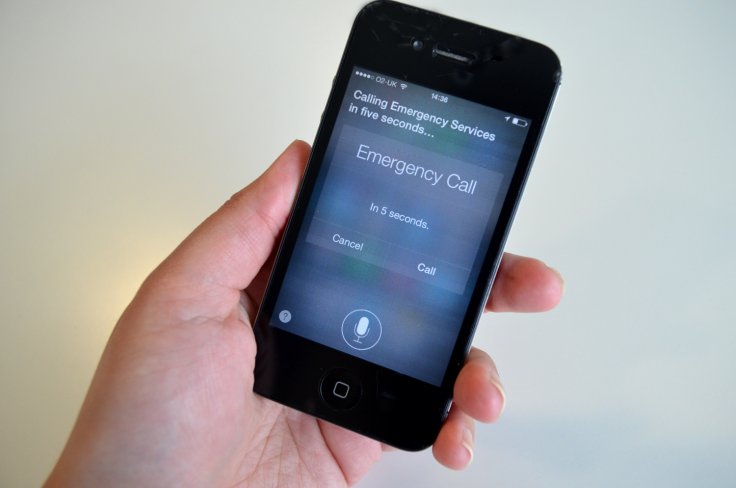 If you say the words 'nine eleven' to Apple's personal assistant Siri, it will dial the police in Canada (IBTimes UK)